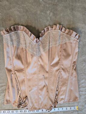 SPENCER beige shapeware corset with lace accents XL